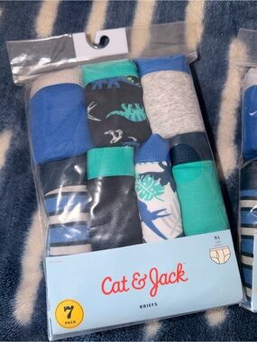 Cat & Jack 7-Pack Men’s Briefs – Blue, Teal & Gray Mix